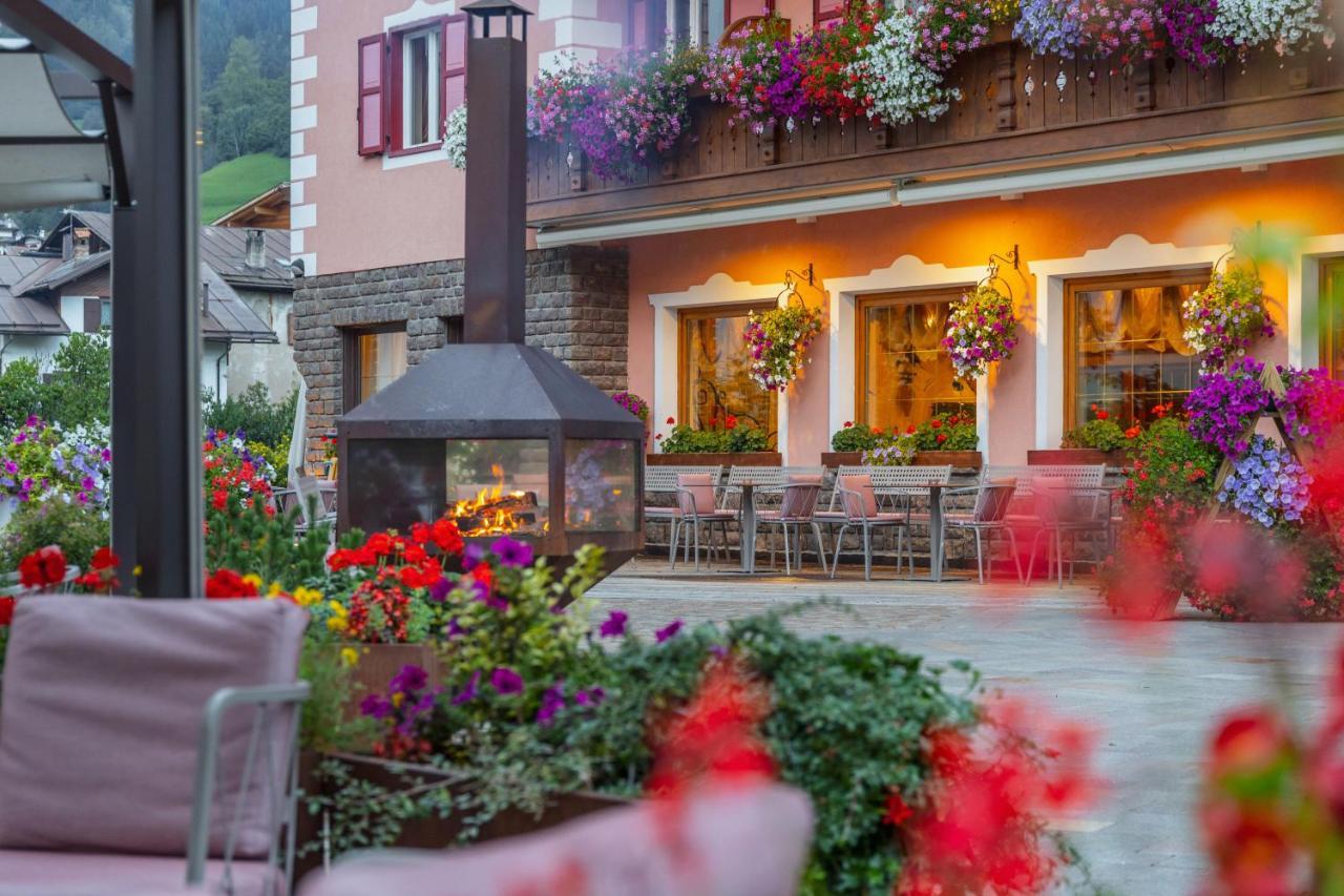 Hotel La Serenella Моэна Экстерьер фото
