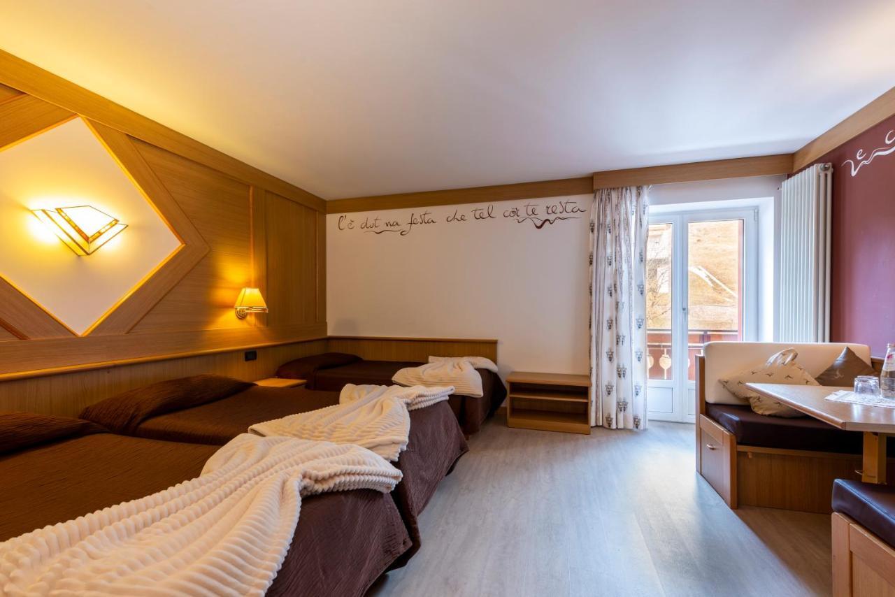 Hotel La Serenella Моэна Экстерьер фото